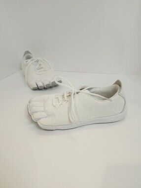 Peluva Strand Womens Shoes Size 9.5 Minimalist Barefoot Toes White Zero Drop